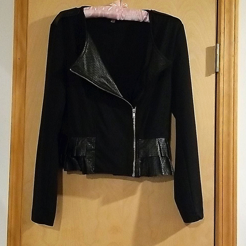 Fauxe-leather soft jacket